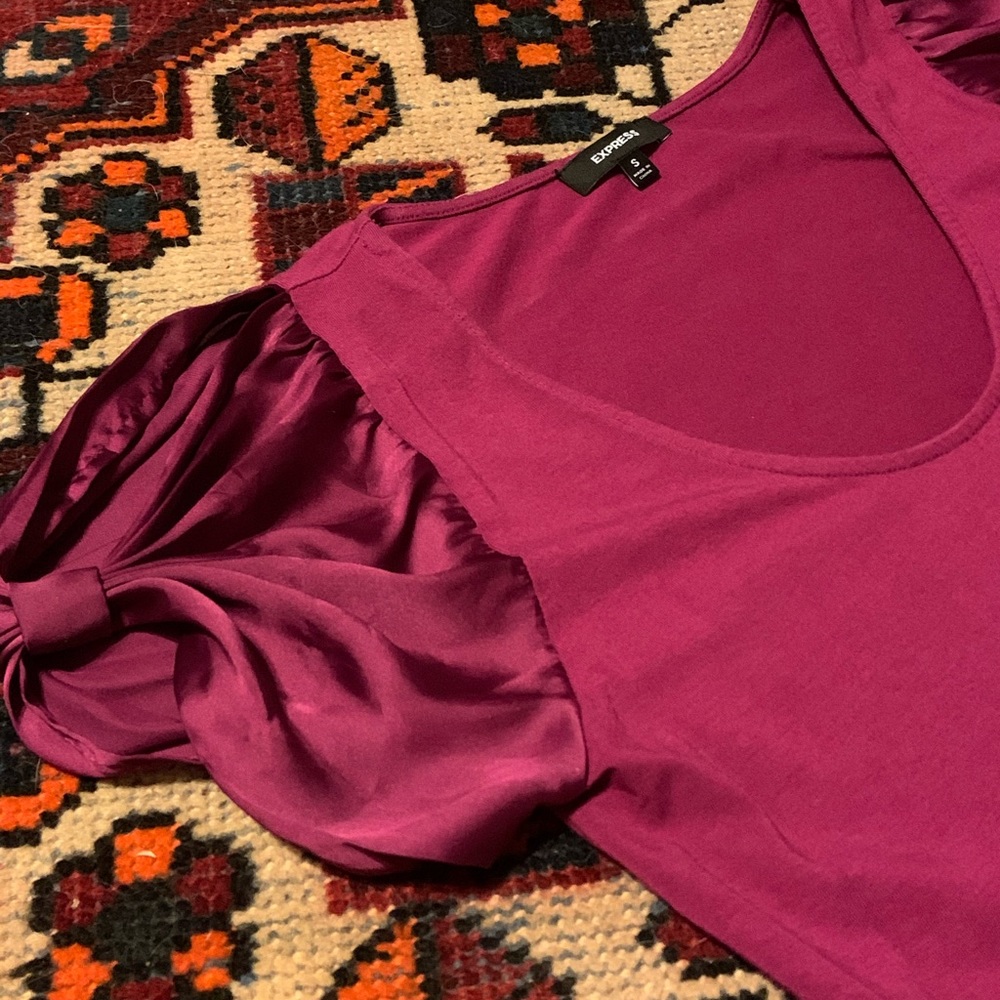 Express Blouse - Picture 2 of 5